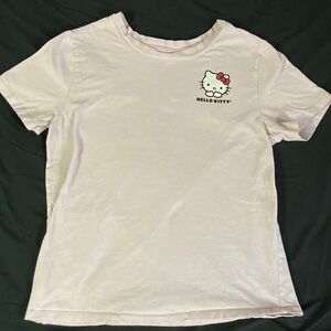 Hello Kitty Sanrio Light Pink Graphic T Shirt Size L (fits like a S-M)